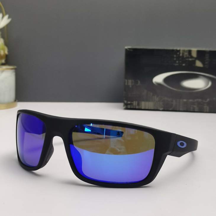 Picture of Oakley Sunglasses _SKUfw66124011fw